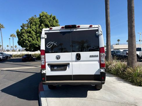 Used 2025 RAM ProMaster 2500 w/ U-Haul Equipment Group FWD image 16