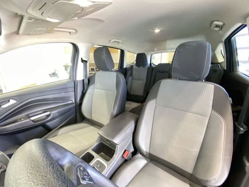 Used 2018 Ford Escape SE image 14