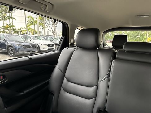 Used 2022 MAZDA CX-9 Touring w/ Touring Premium Package image 18