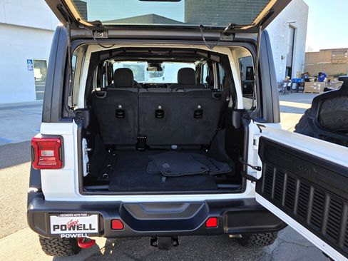 Certified 2025 Jeep Wrangler Unlimited Rubicon image 19