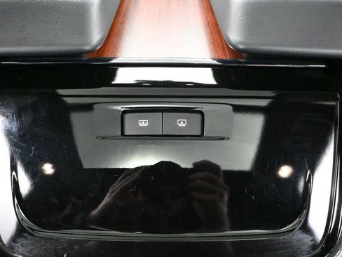 Used 2024 Lincoln Navigator Reserve w/ Equipment Group 201A AWD/4WD image 43