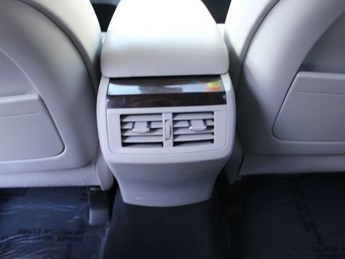 Used 2009 Toyota Venza image 24