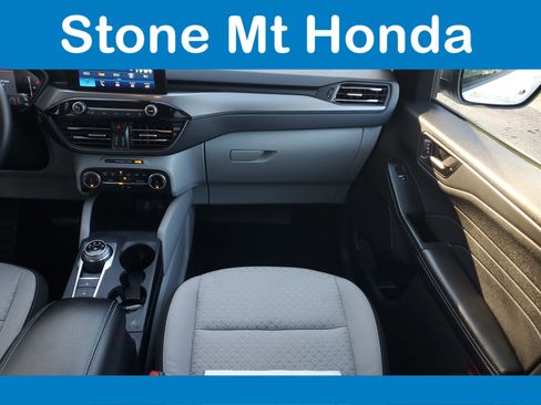 Used 2024 Ford Escape Active image 17