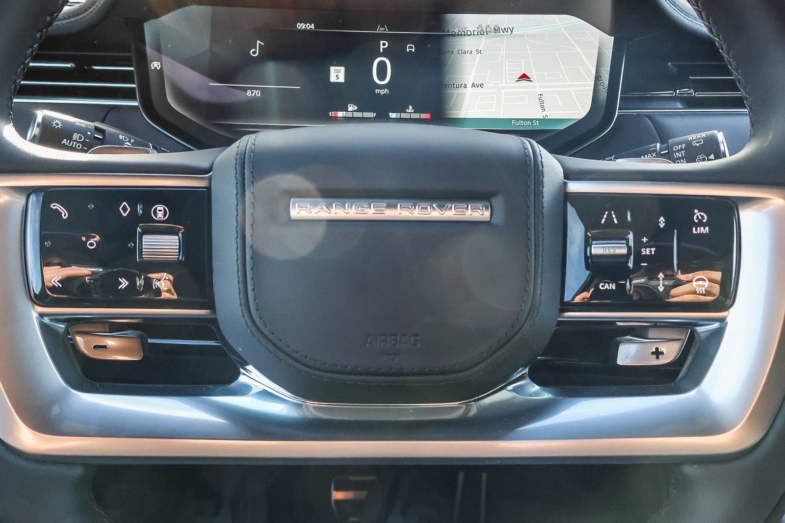 New 2026 Land Rover Range Rover SE AWD/4WD image 35