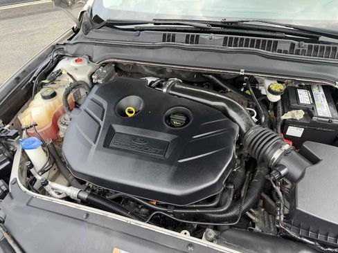 Used 2015 Ford Fusion Titanium AWD/4WD image 22