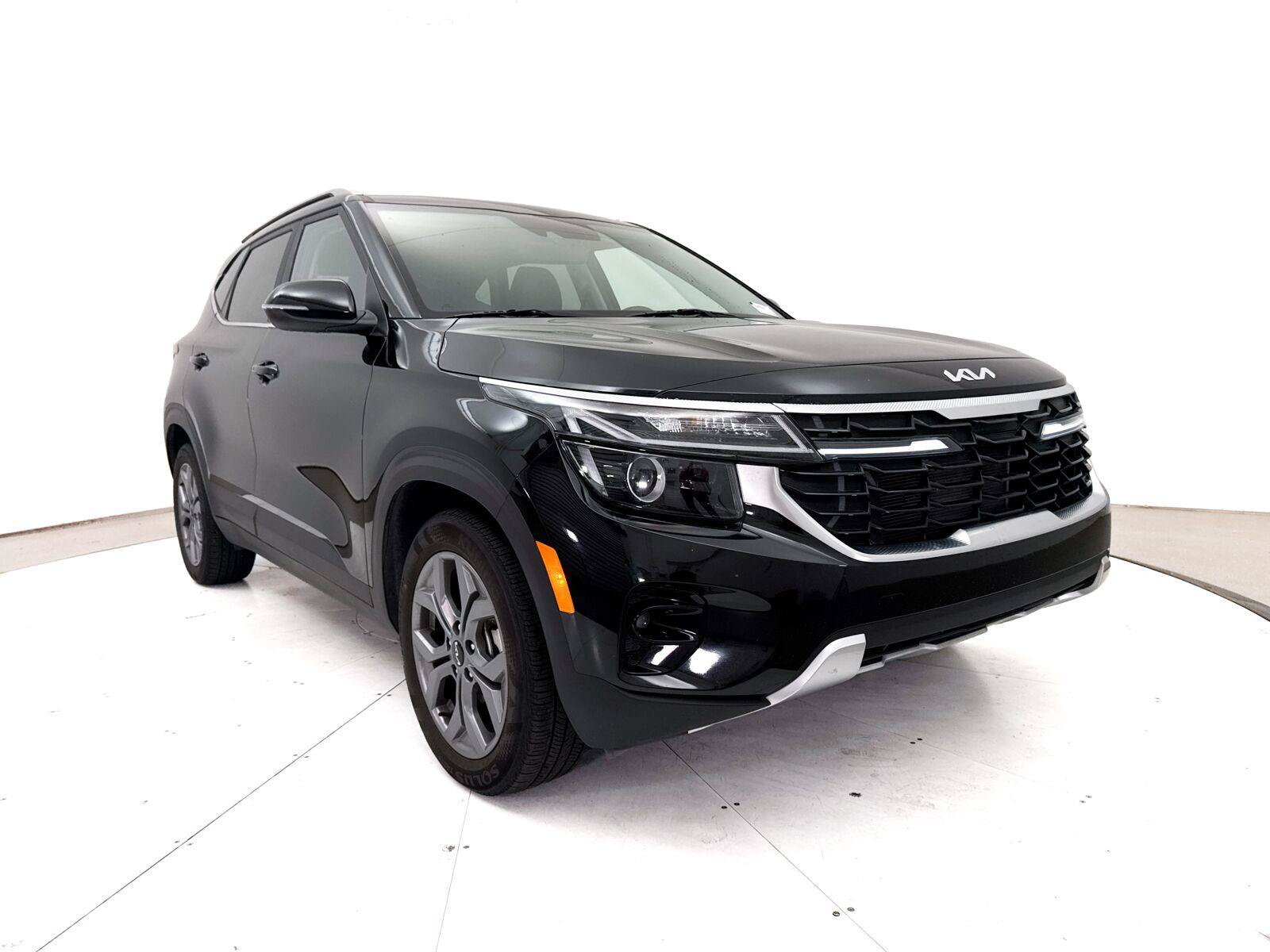 Used 2024 Kia Seltos S FWD image 13
