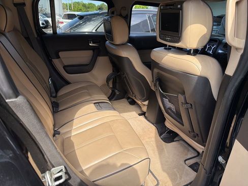 Used 2008 HUMMER H3 Alpha AWD/4WD image 11