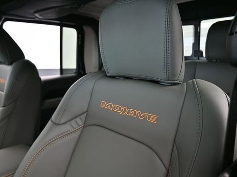 New 2026 Jeep Gladiator Mojave image 14