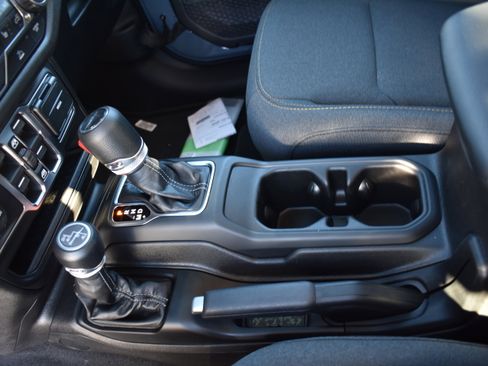 New 2026 Jeep Gladiator Sport image 22