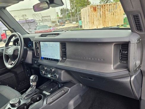 Used 2025 Ford Bronco Big Bend image 31