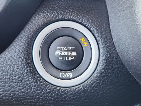 Used 2025 RAM 1500 Big Horn AWD/4WD image 21