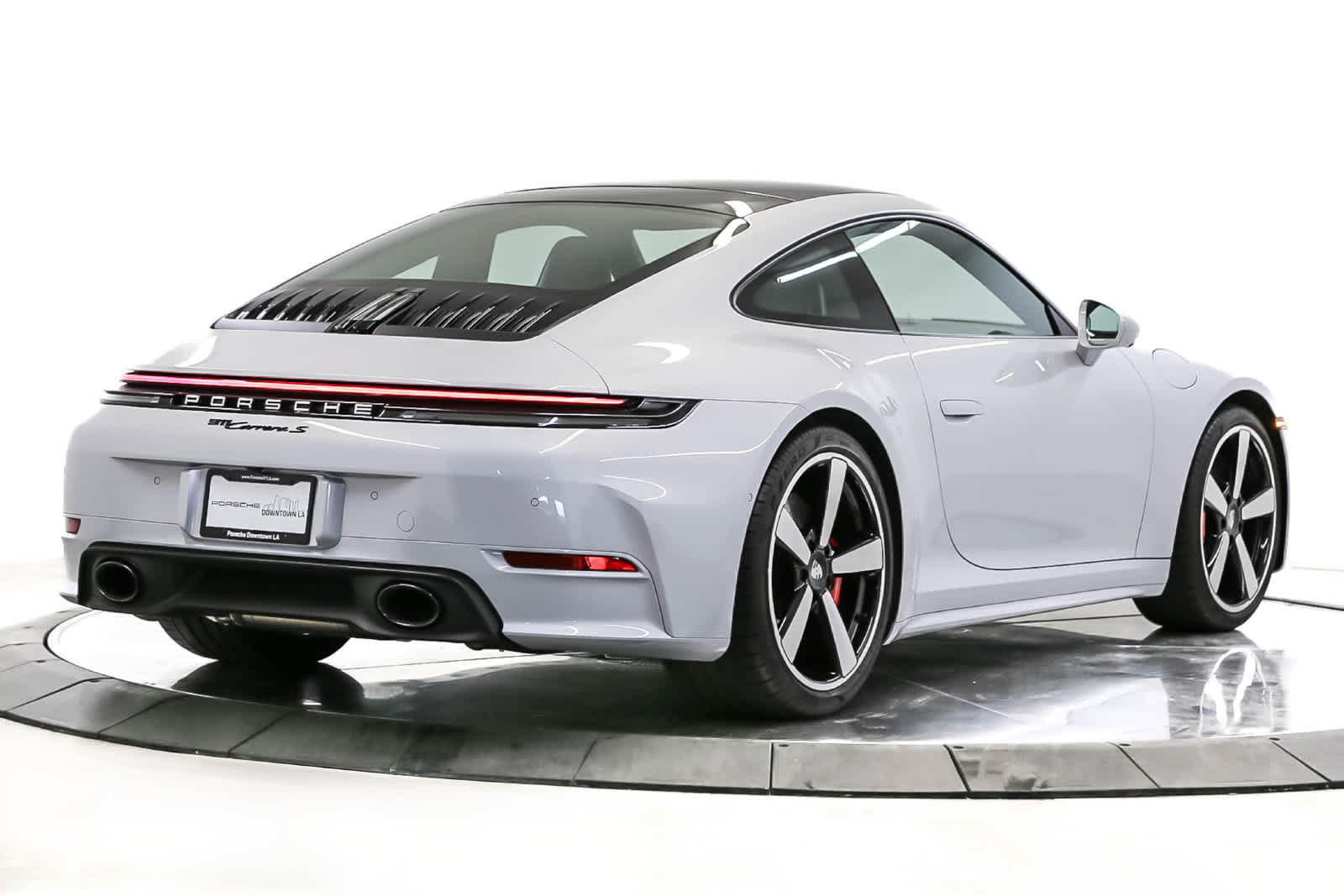 Used 2026 Porsche 911 Carrera S RWD image 9