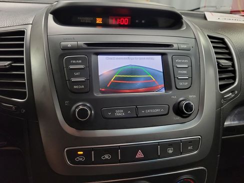 Used 2015 Kia Sorento LX FWD image 18