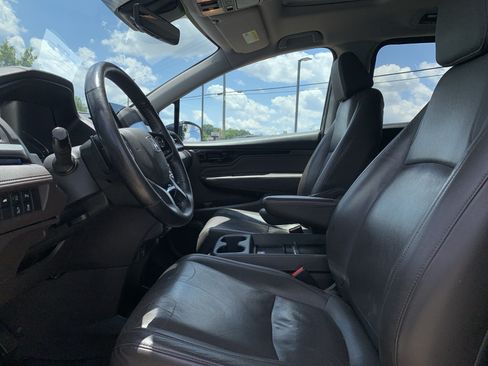 Used 2020 Honda Odyssey Elite image 16