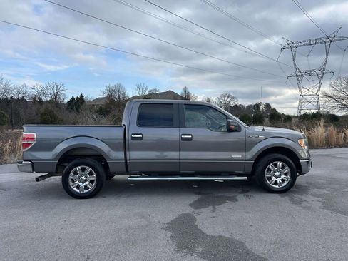 Used 2011 Ford F150 XLT w/ XLT Chrome Pkg image 2
