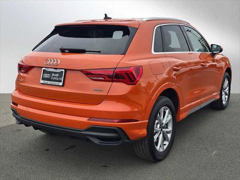 Certified 2025 Audi Q3 2.0T Premium Plus w/ Premium Plus Package AWD/4WD image 4
