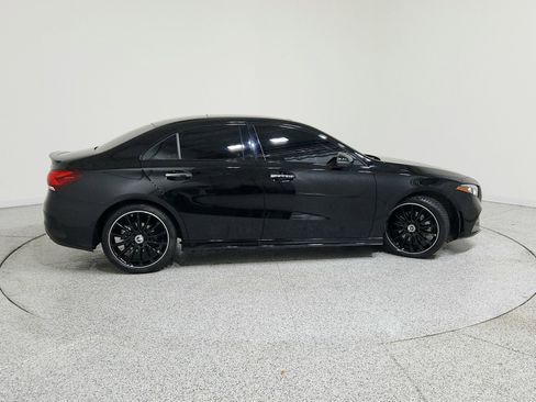 Certified 2022 Mercedes-Benz A 220 4MATIC image 5