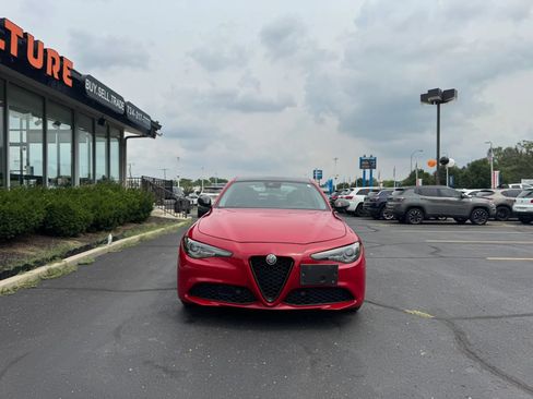 Used 2019 Alfa Romeo Giulia Ti w/ Nero Edizione AWD/4WD image 2