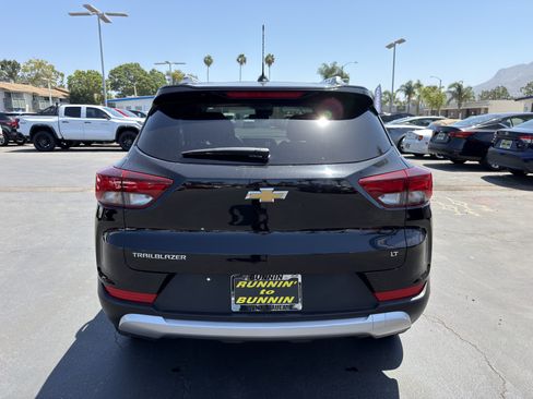 Used 2024 Chevrolet TrailBlazer LT FWD image 8