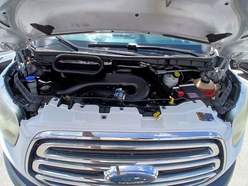 Used 2017 Ford Transit 250 130 Low Roof w/ Exterior Upgrade Package RWD image 21