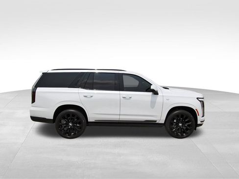 New 2026 Cadillac Escalade Platinum Sport w/ LPO, ONYX Package AWD/4WD image 5