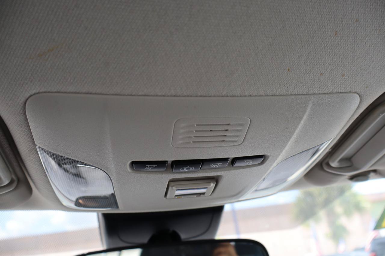 Used 2021 Toyota Corolla LE FWD image 22