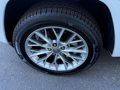 Used 2022 Jeep Grand Cherokee Summit image 36