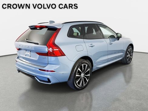 Used 2023 Volvo XC60 B5 Plus w/ Climate Package image 6