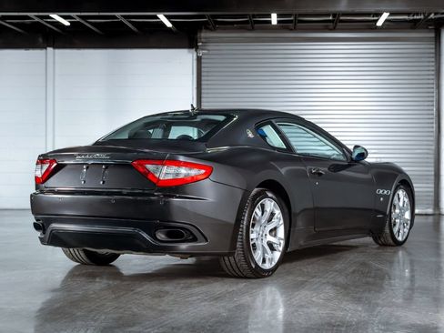Used 2013 Maserati GranTurismo Sport RWD image 3