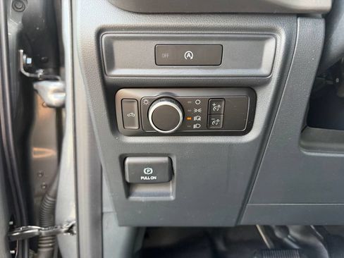 Used 2025 Ford F150 XL AWD/4WD image 17