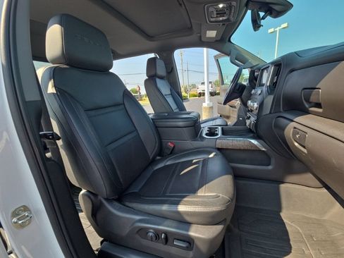 Used 2020 GMC Sierra 1500 Denali w/ Denali Ultimate Package AWD/4WD image 23