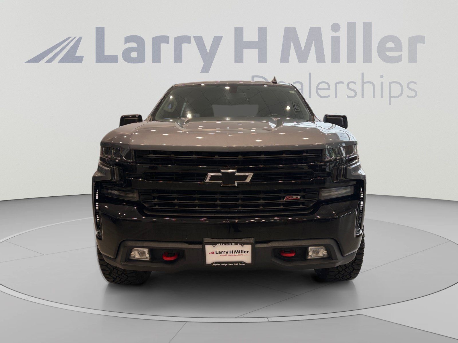 Used 2021 Chevrolet Silverado 1500 LT Trail Boss w/ Bed Protection Package AWD/4WD image 8