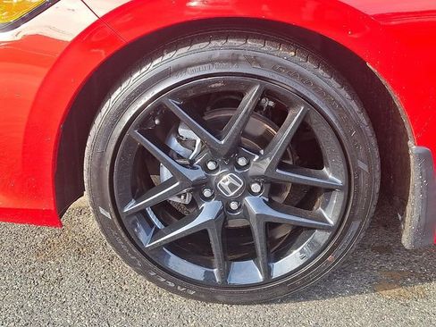 Used 2023 Honda Civic Sport image 8