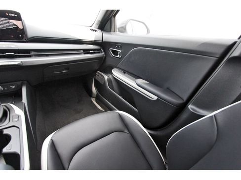 New 2026 Kia K4 GT-Line Turbo w/ GT-Line Premium Package FWD image 11