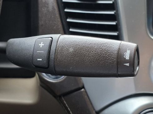 Used 2015 Chevrolet Tahoe LTZ RWD image 28