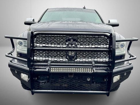 Used 2015 RAM 2500 Laramie w/ Convenience Group image 9