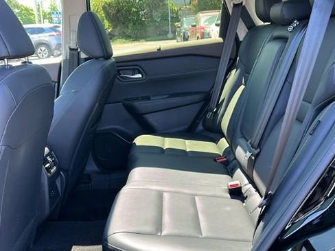 Certified 2023 Nissan Rogue SV w/ SV Premium B Package AWD/4WD image 22