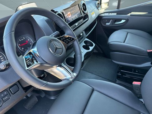 New 2026 Mercedes-Benz Sprinter 2500 image 4