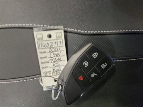 Certified 2024 Chevrolet Traverse RS w/ LPO, Floor Liner Package image 32