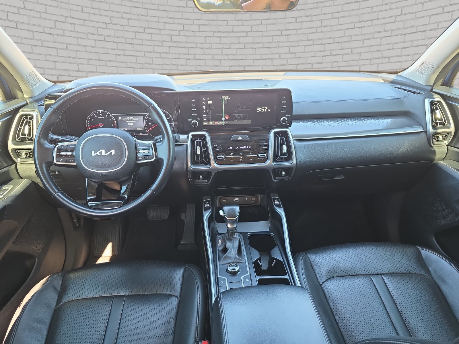Used 2023 Kia Sorento S FWD image 10