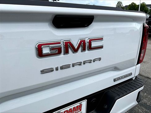 New 2026 GMC Sierra 1500 Elevation AWD/4WD image 11