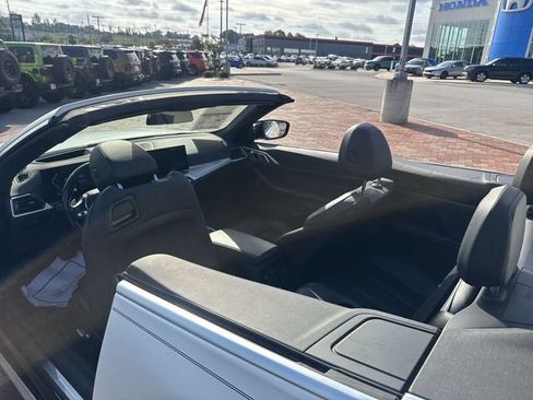 Used 2024 BMW 430i Convertible w/ Premium Package RWD image 26