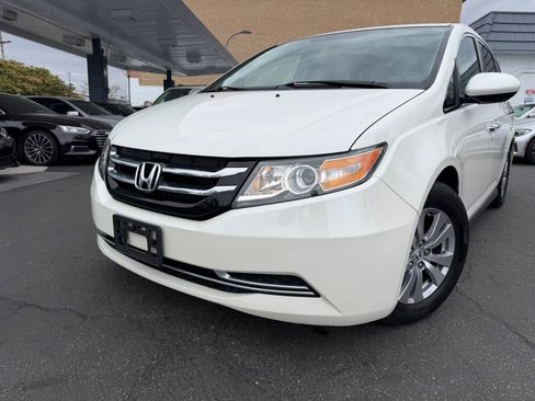 Used 2016 Honda Odyssey EX image 3