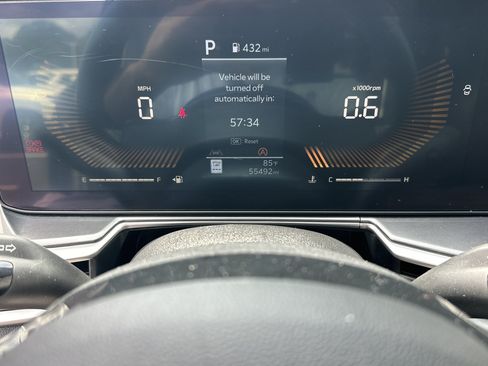 Used 2024 Kia Sorento S FWD image 27