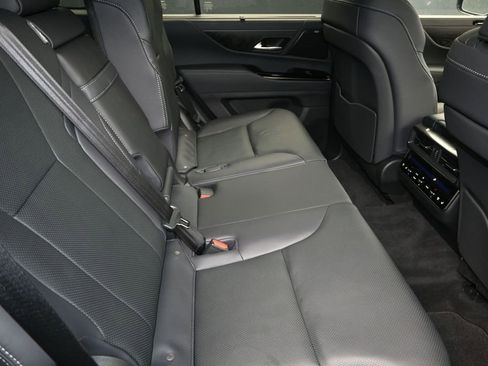 New 2026 Lexus LX 600 4WD w/ Luxury Package image 21