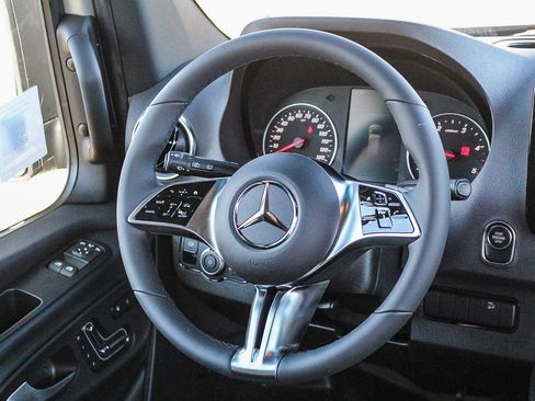 New 2026 Mercedes-Benz Sprinter 2500 image 16