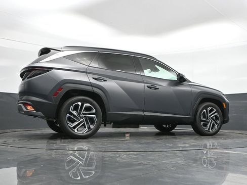 New 2025 Hyundai Tucson Limited image 47