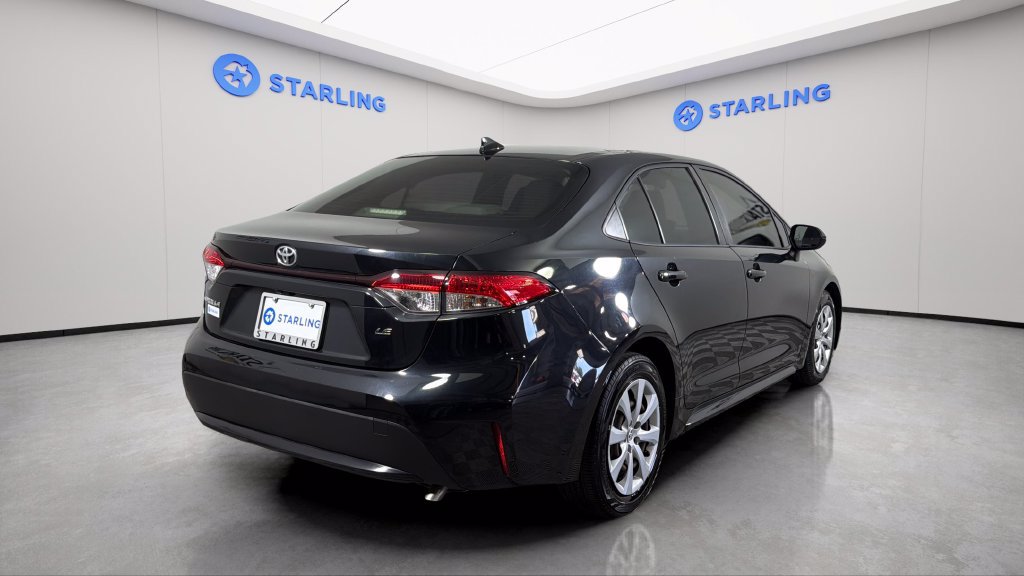 Used 2021 Toyota Corolla LE FWD image 8
