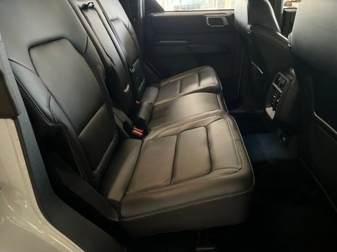 New 2026 Ford Bronco Outer Banks w/ Sasquatch Package AWD/4WD image 13