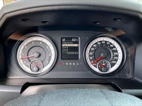 Used 2014 RAM 1500 Classic SLT AWD/4WD image 14